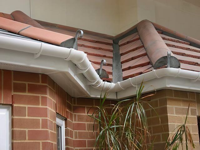 Fascias and Soffit Cleaners in Sale