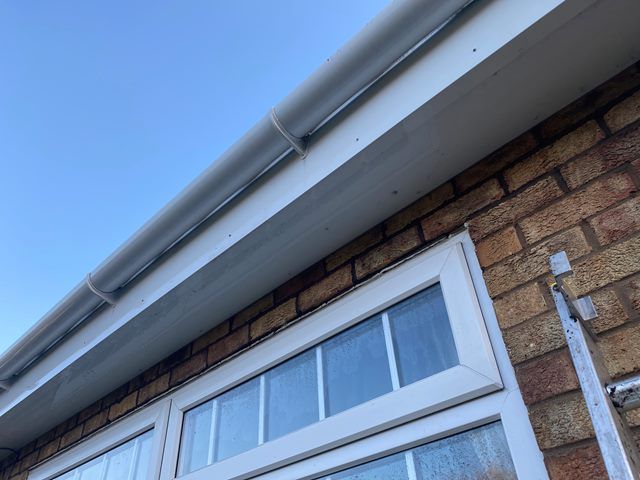 images/fascia-soffit/slider/fascia-soffit-cleaning-6-kireth-ai.jpeg