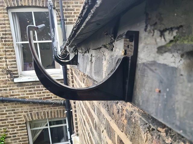 gutter-repair-5-kireth-ai